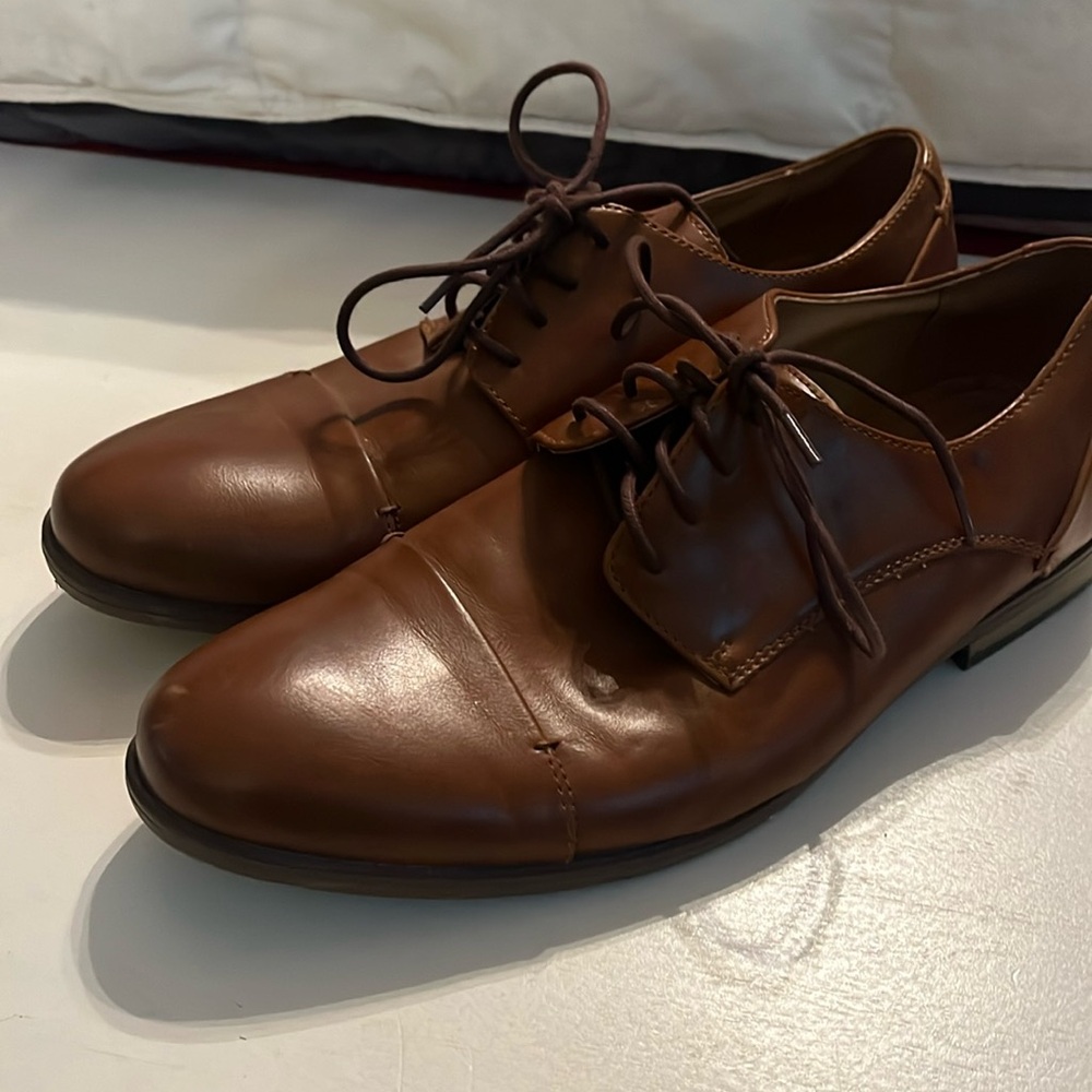 Mens dress shoes